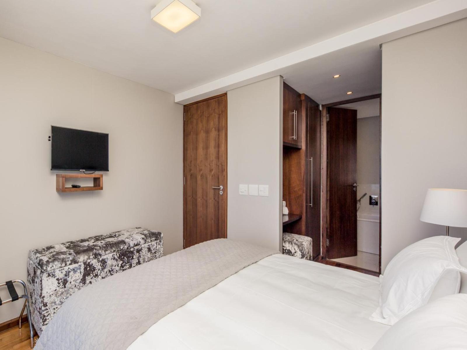 Infinity Self Catering Apartments ブロウベルフストランド 部屋 写真