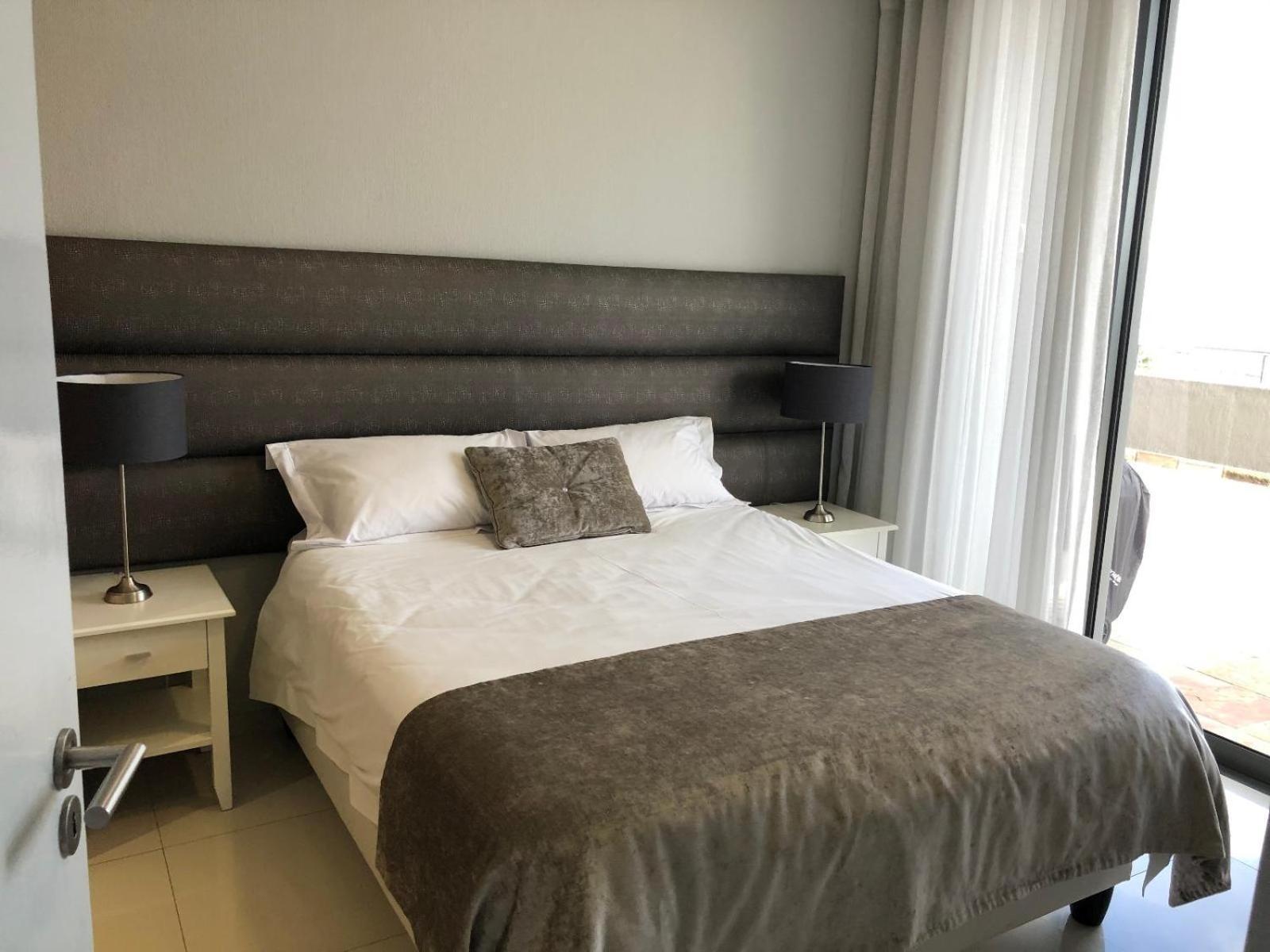 Infinity Self Catering Apartments ブロウベルフストランド 部屋 写真
